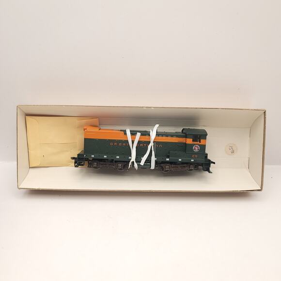 Athearn Trains Great Northern S 12 RTR Powered Vintage HO Scale - Picture 1 of 6